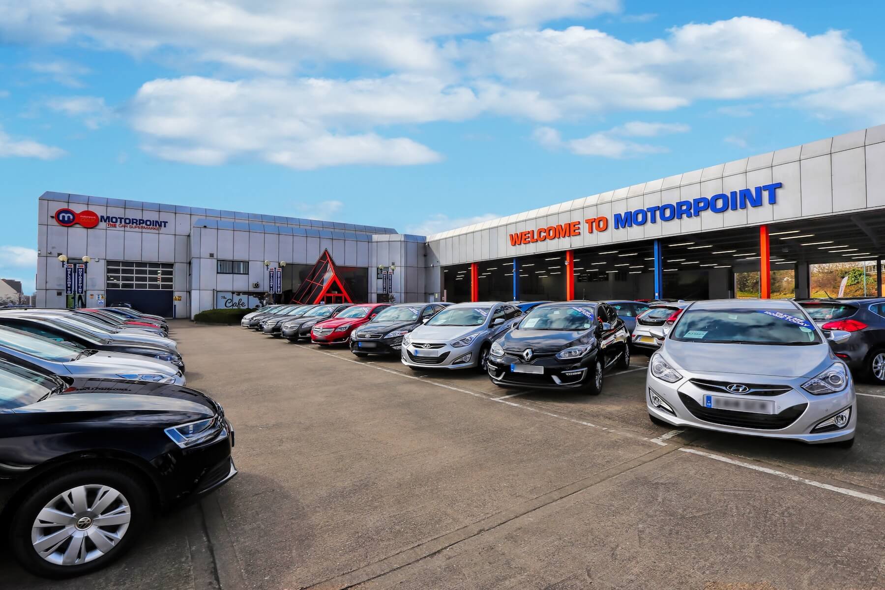 Confirmed Car dealerships given the goahead to offer click and collect services Motors.co.uk