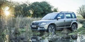 A Skoda Yeti driving off-road